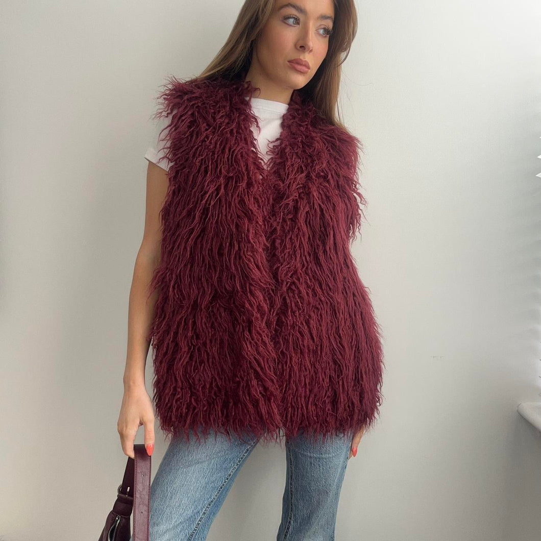 Burgundy red shaggy gilet size large