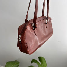 Load image into Gallery viewer, Brown leather shoulder bag
