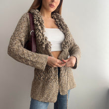 Load image into Gallery viewer, Funky knitted cardigan size S/M
