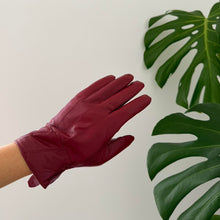 Load image into Gallery viewer, Burgundy red leather gloves
