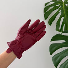 Load image into Gallery viewer, Burgundy red leather gloves

