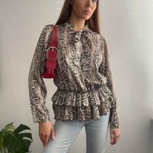 Load image into Gallery viewer, Snake print ruffle detail blouse size S/M
