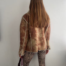Load image into Gallery viewer, Tan brown light brown and cream faux sheepskin coat size 20
